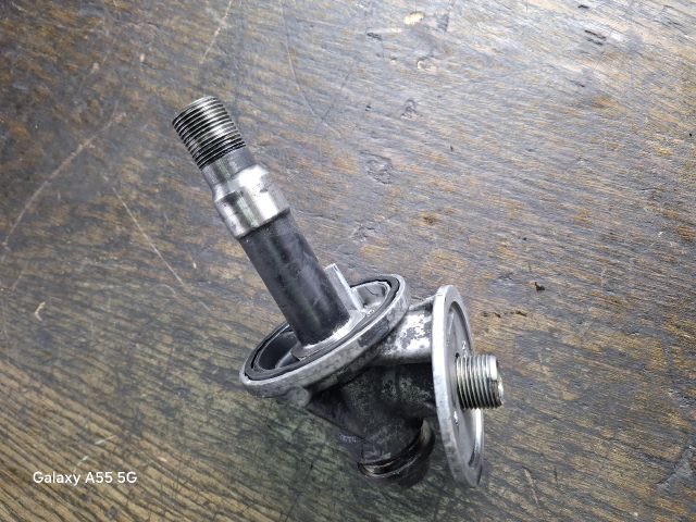 bontott RENAULT CLIO II Olajszűrő Ház