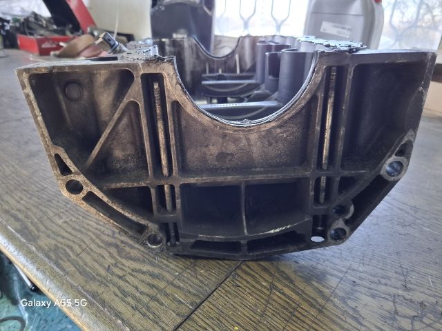 bontott RENAULT CLIO II Olajteknő