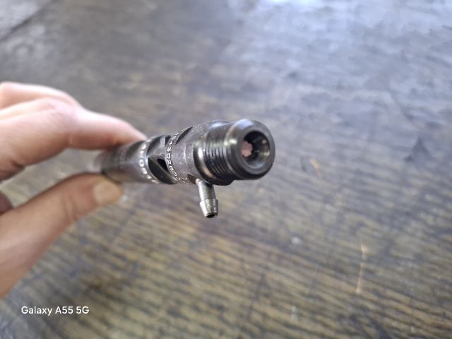 bontott RENAULT CLIO II Porlasztó (1 db)