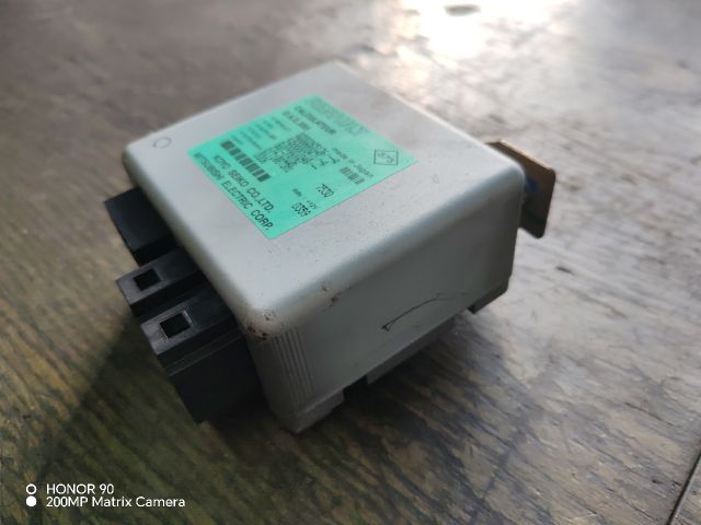 bontott RENAULT CLIO II Szervó Szivattyú Elektronika