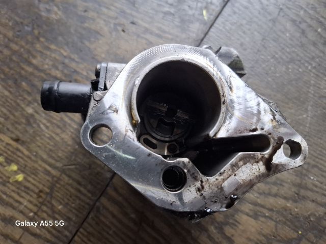 bontott RENAULT CLIO II Vákumpumpa