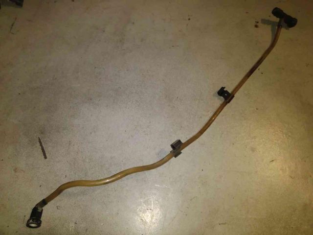 bontott RENAULT CLIO II Tankbetöltő Cső (Fém)