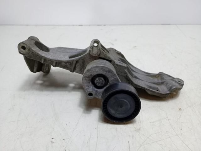 bontott RENAULT CLIO II Tartó Bak