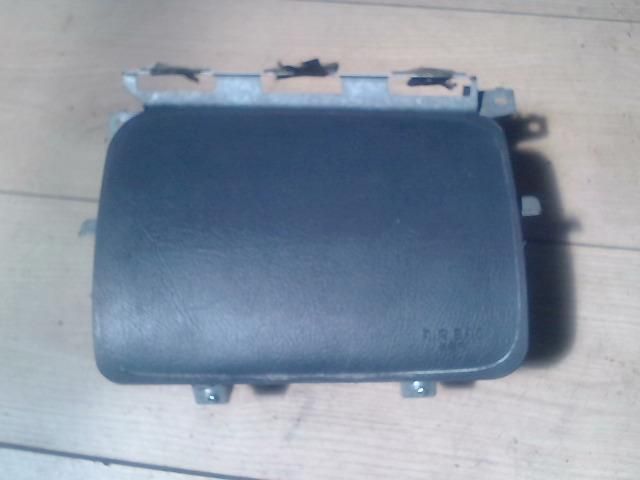 bontott RENAULT CLIO II Utasoldali Légzsák