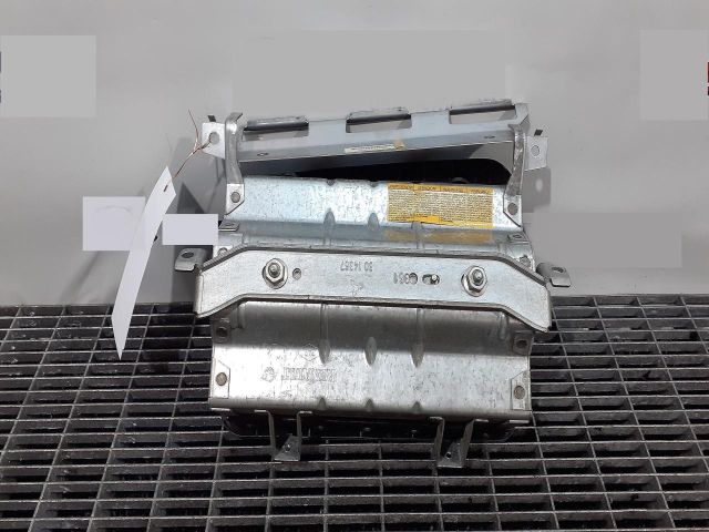 bontott RENAULT CLIO II Utasoldali Légzsák