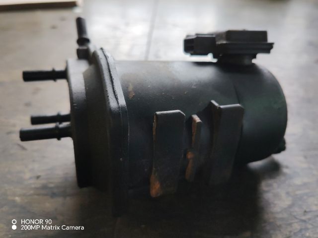 bontott RENAULT CLIO II Üzemanyagszűrő Ház