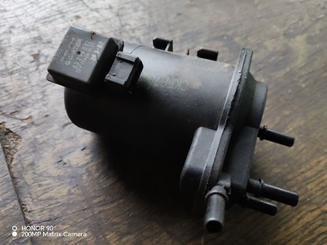 bontott RENAULT CLIO II Üzemanyagszűrő Ház