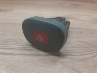 bontott RENAULT CLIO II Vészvillogó Kapcsoló