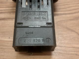 bontott RENAULT CLIO II Vészvillogó Kapcsoló