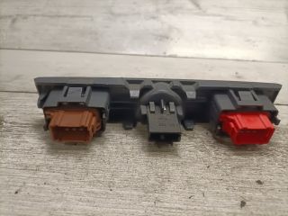 bontott RENAULT CLIO II Vészvillogó Kapcsoló