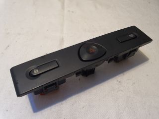 bontott RENAULT CLIO II Vészvillogó Kapcsoló