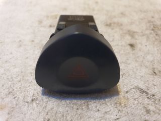 bontott RENAULT CLIO II Vészvillogó Kapcsoló