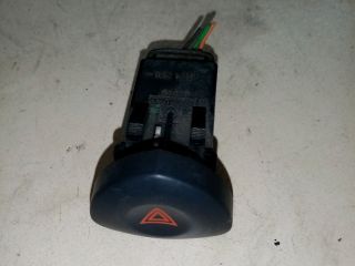 bontott RENAULT CLIO II Vészvillogó Kapcsoló