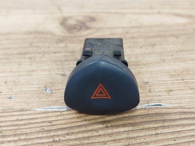 bontott RENAULT CLIO II Vészvillogó Kapcsoló