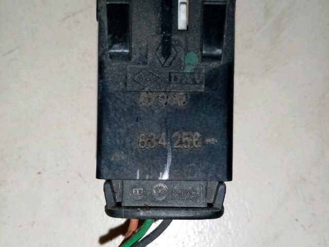 bontott RENAULT CLIO II Vészvillogó Kapcsoló