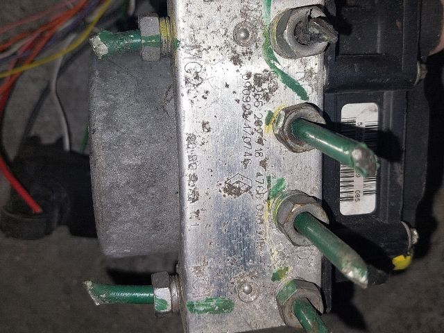 bontott RENAULT CLIO III ABS Kocka