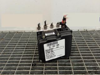 bontott RENAULT CLIO III ABS Kocka