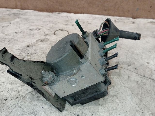 bontott RENAULT CLIO III ABS Kocka