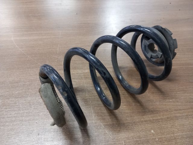 bontott RENAULT CLIO III Bal hátsó Rugó