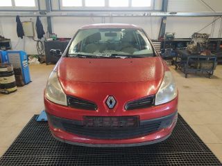 bontott RENAULT CLIO III Generátor