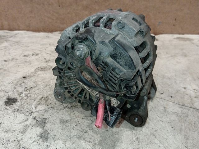 bontott RENAULT CLIO III Generátor