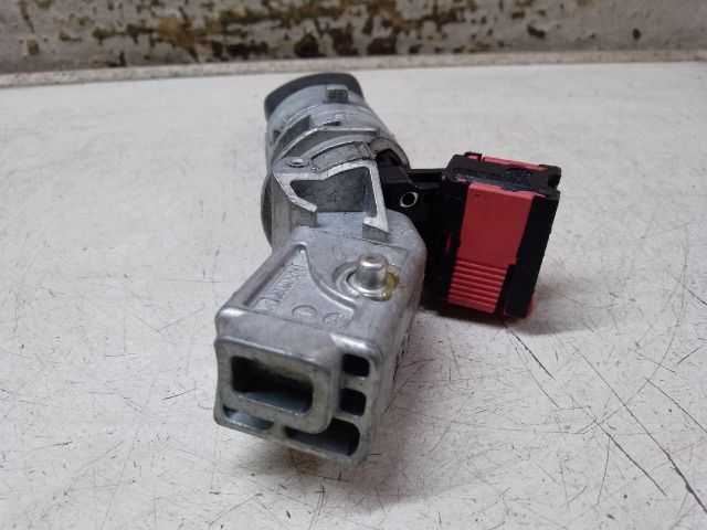 bontott RENAULT CLIO III Gyújtáskapcsoló Házzal