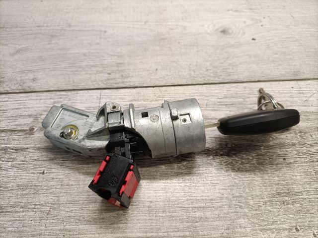 bontott RENAULT CLIO III Gyújtáskapcsoló