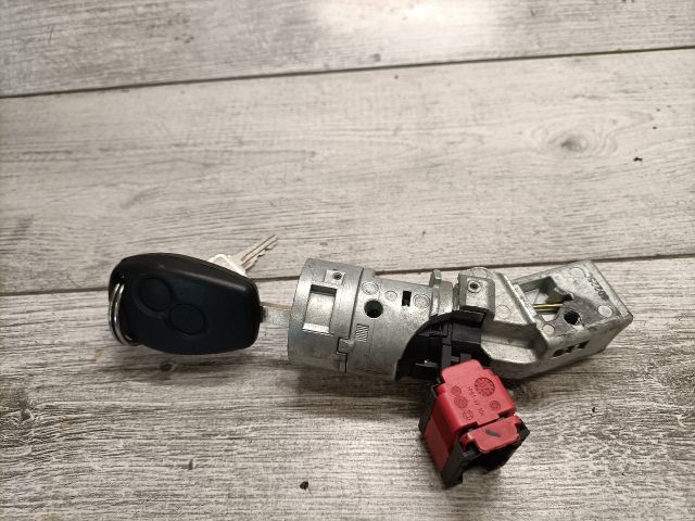 bontott RENAULT CLIO III Gyújtáskapcsoló