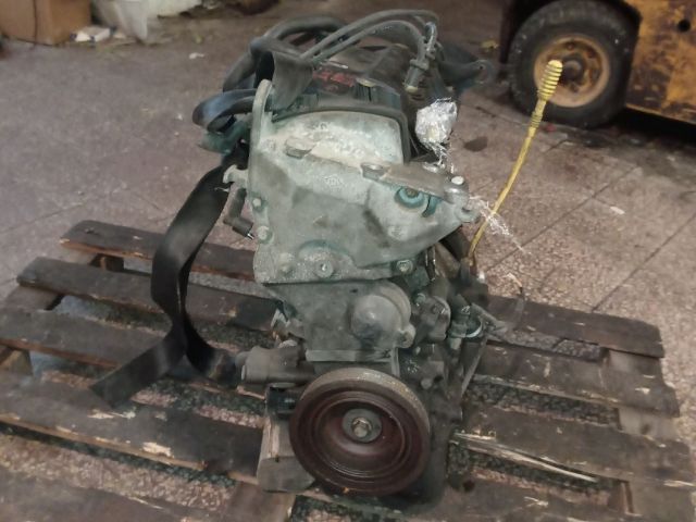 bontott RENAULT CLIO III Hengerfej