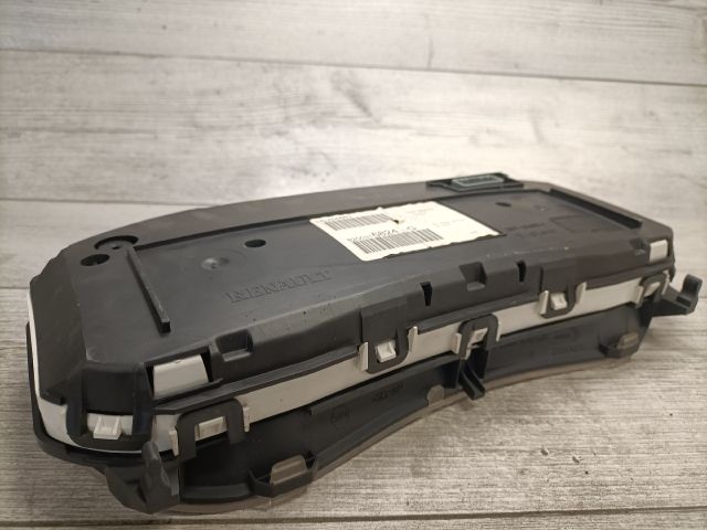 bontott RENAULT CLIO III Kilométeróra