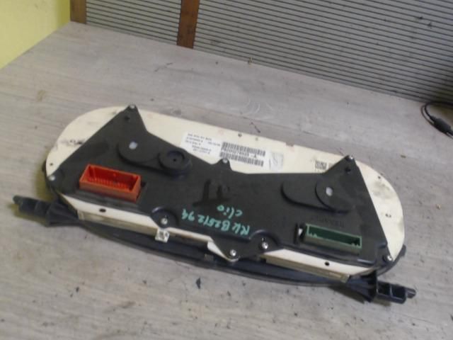 bontott RENAULT CLIO III Kilométeróra