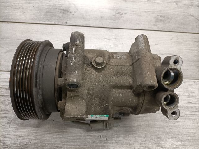 bontott RENAULT CLIO III Klímakompresszor