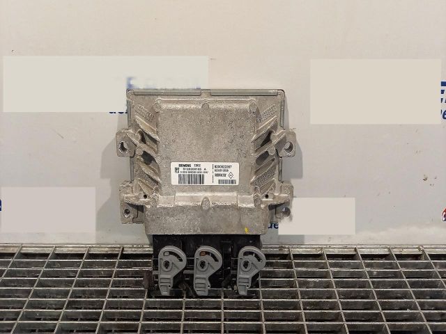 bontott RENAULT CLIO III Motorvezérlő