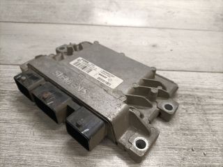 bontott RENAULT CLIO III Motorvezérlő