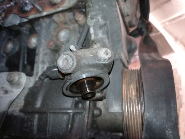 bontott RENAULT CLIO III Olajhűtő