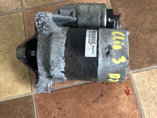 bontott RENAULT CLIO III Önindító