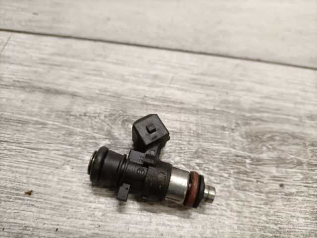 bontott RENAULT CLIO III Porlasztó (1 db)