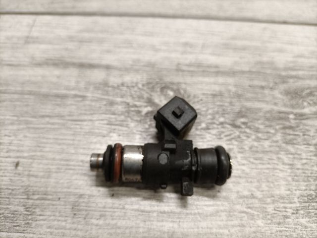 bontott RENAULT CLIO III Porlasztó (1 db)