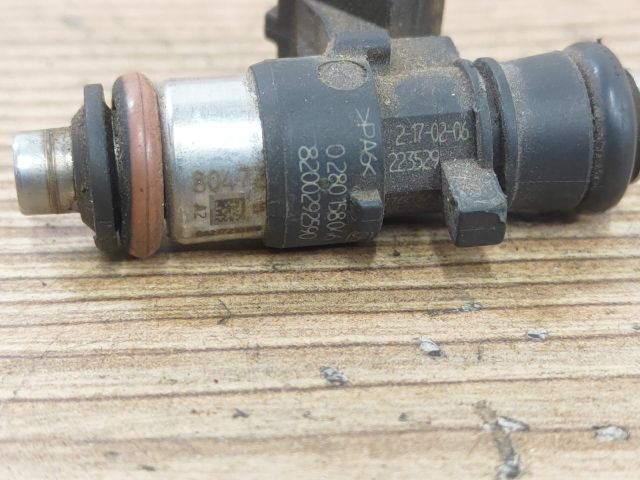 bontott RENAULT CLIO III Porlasztó (1 db)