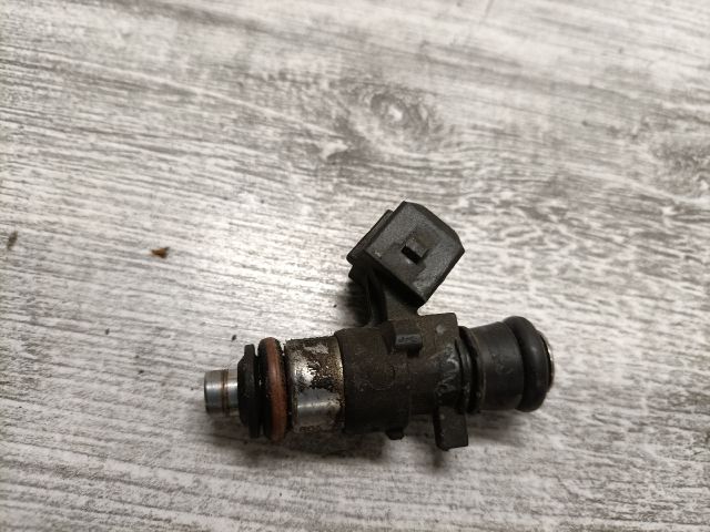 bontott RENAULT CLIO III Porlasztó (1 db)