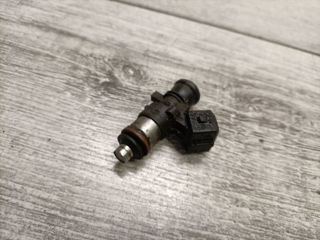 bontott RENAULT CLIO III Porlasztó (1 db)