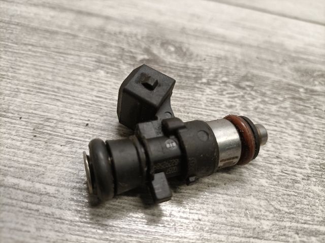 bontott RENAULT CLIO III Porlasztó (1 db)