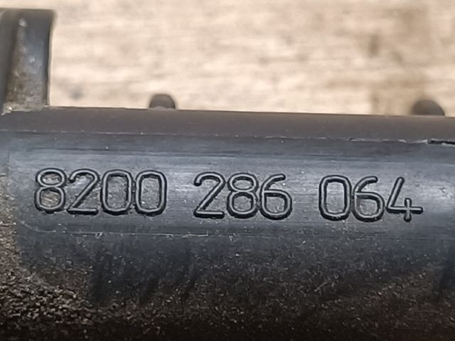 bontott RENAULT CLIO III Porlasztó Sor / Híd