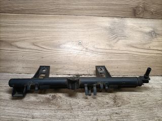 bontott RENAULT CLIO III Porlasztó Sor / Híd