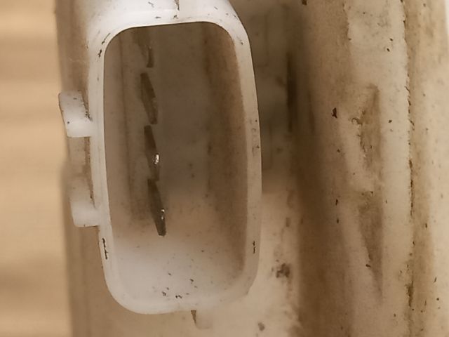 bontott RENAULT CLIO III Üzemanyag Szivattyú