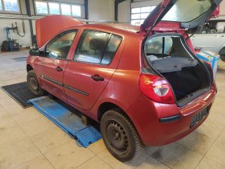 bontott RENAULT CLIO III Üzemanyag Szivattyú