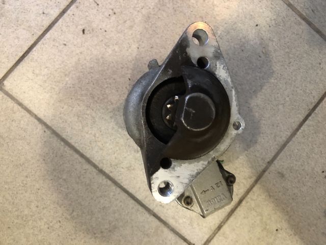 bontott RENAULT CLIO III Önindító