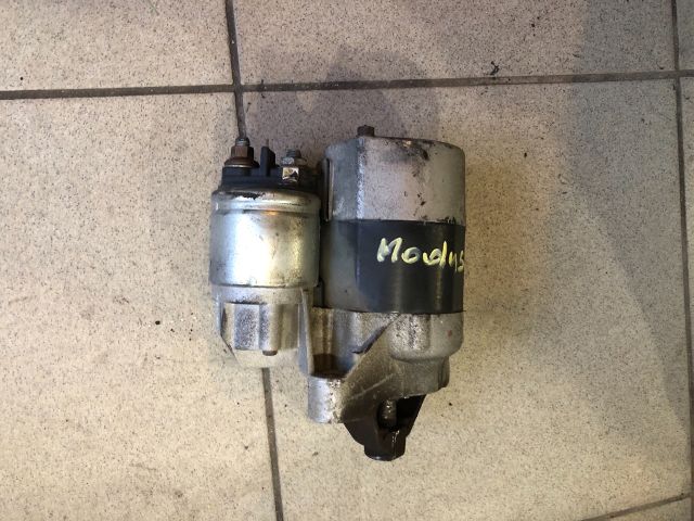 bontott RENAULT CLIO III Önindító