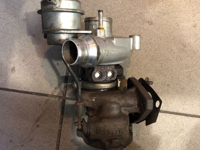 bontott RENAULT CLIO III Turbó