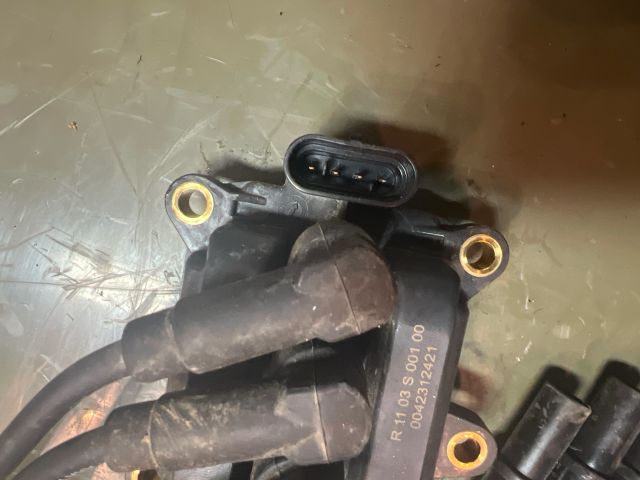 bontott RENAULT CLIO III Gyújtótrafó